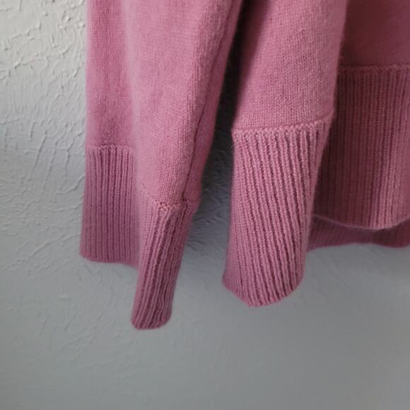 Lord & Taylor Cashmere V-neck Sweater - Picture 8 of 12